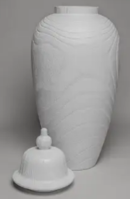 Ваза с крышкой 34х79 см, дерево, белый