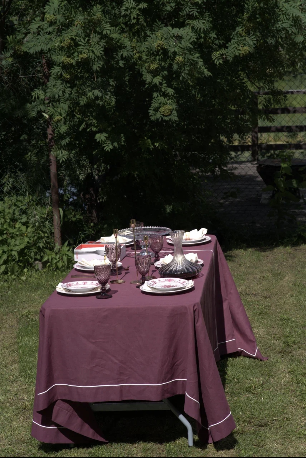 Скатерть льняная 160*200 см. с кантом (бордовый)