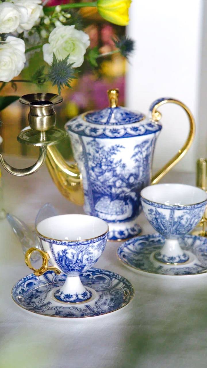 Сервиз чайный "Аристократ" (чайная пара 4шт + чайник)